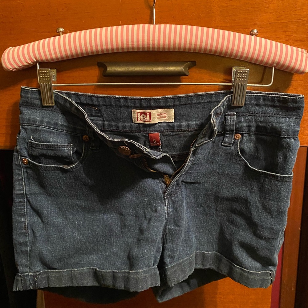 Denim LEI Shorts, Size 5